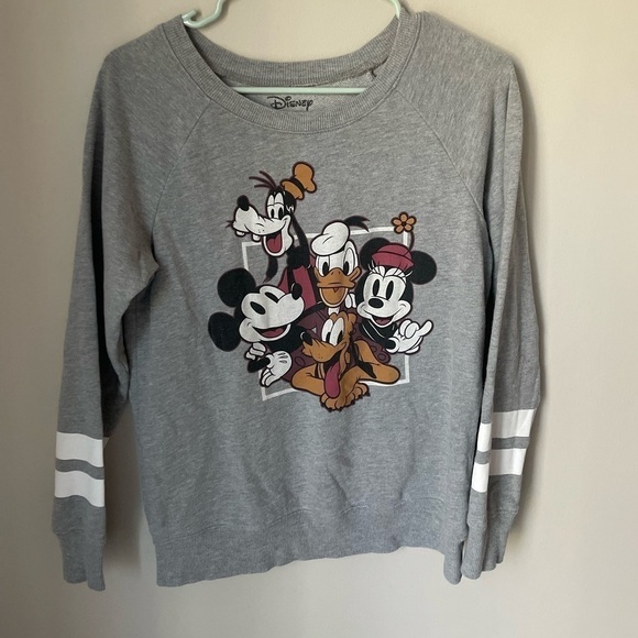 Disney Vintage Character Varsity Pullover Sweatshirt Size Medium - Picture 1 of 6